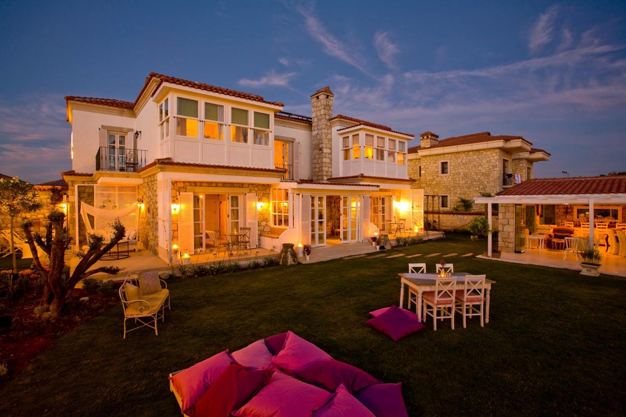 Hane Alacati Boutique Hotel Bagian luar foto